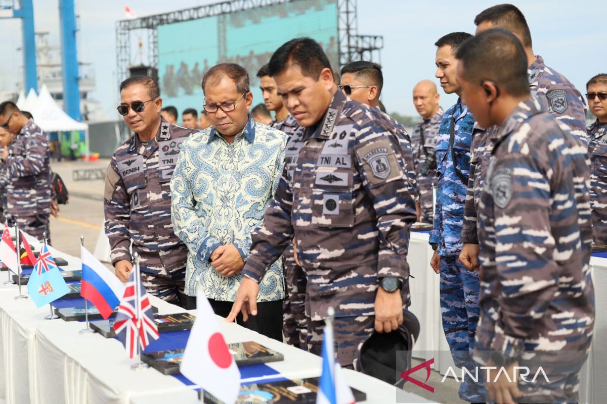 Kasal dan Wali Kota Makassar tinjau latihan persiapan jelang MNEK 2023