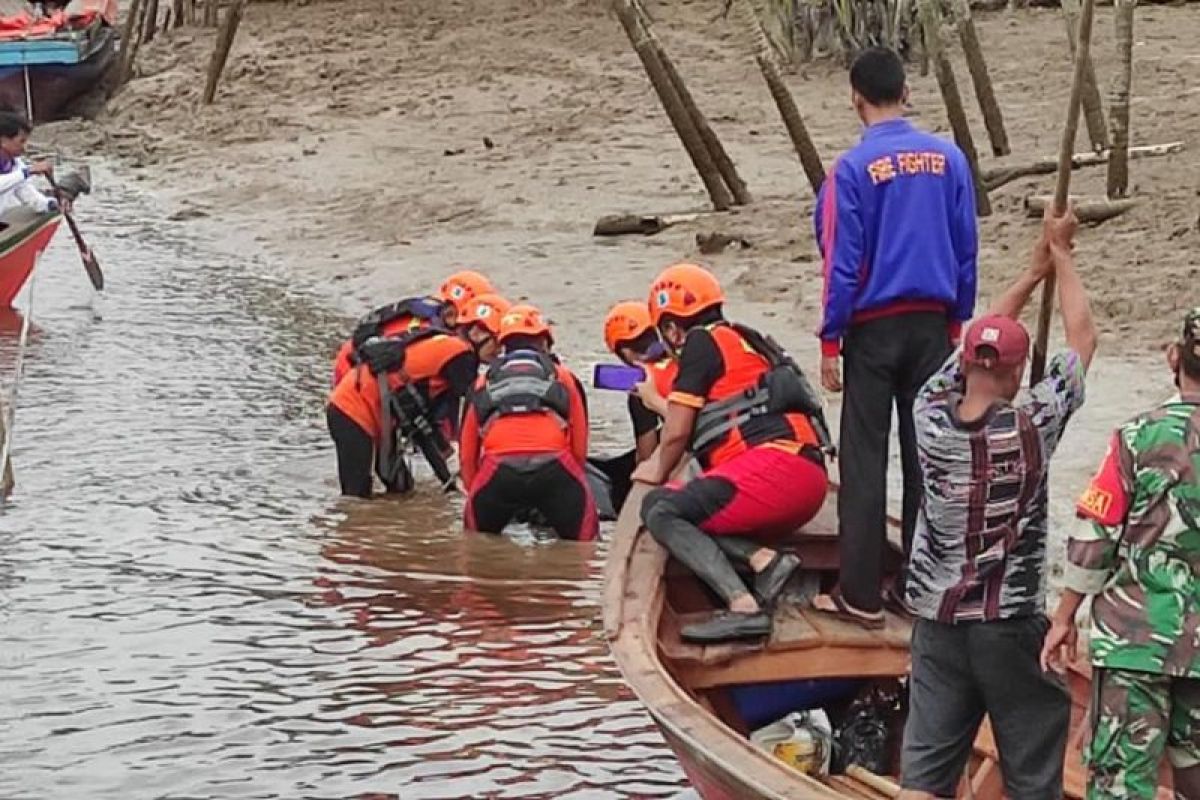 SAR Gabungan temukan jasad ABK asal Myanmar mengapung di Kuala Lagan