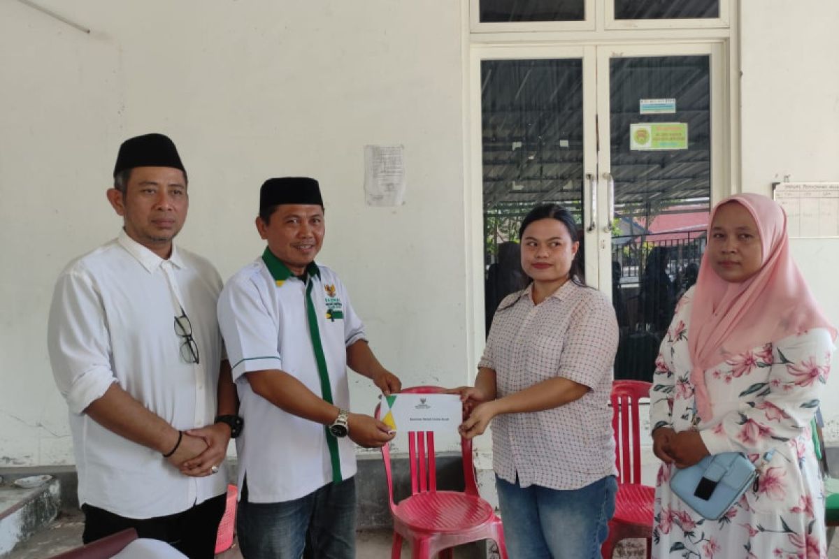 Baznas Kabupaten Sigi salurkan bantuan pendidikan dan modal usaha