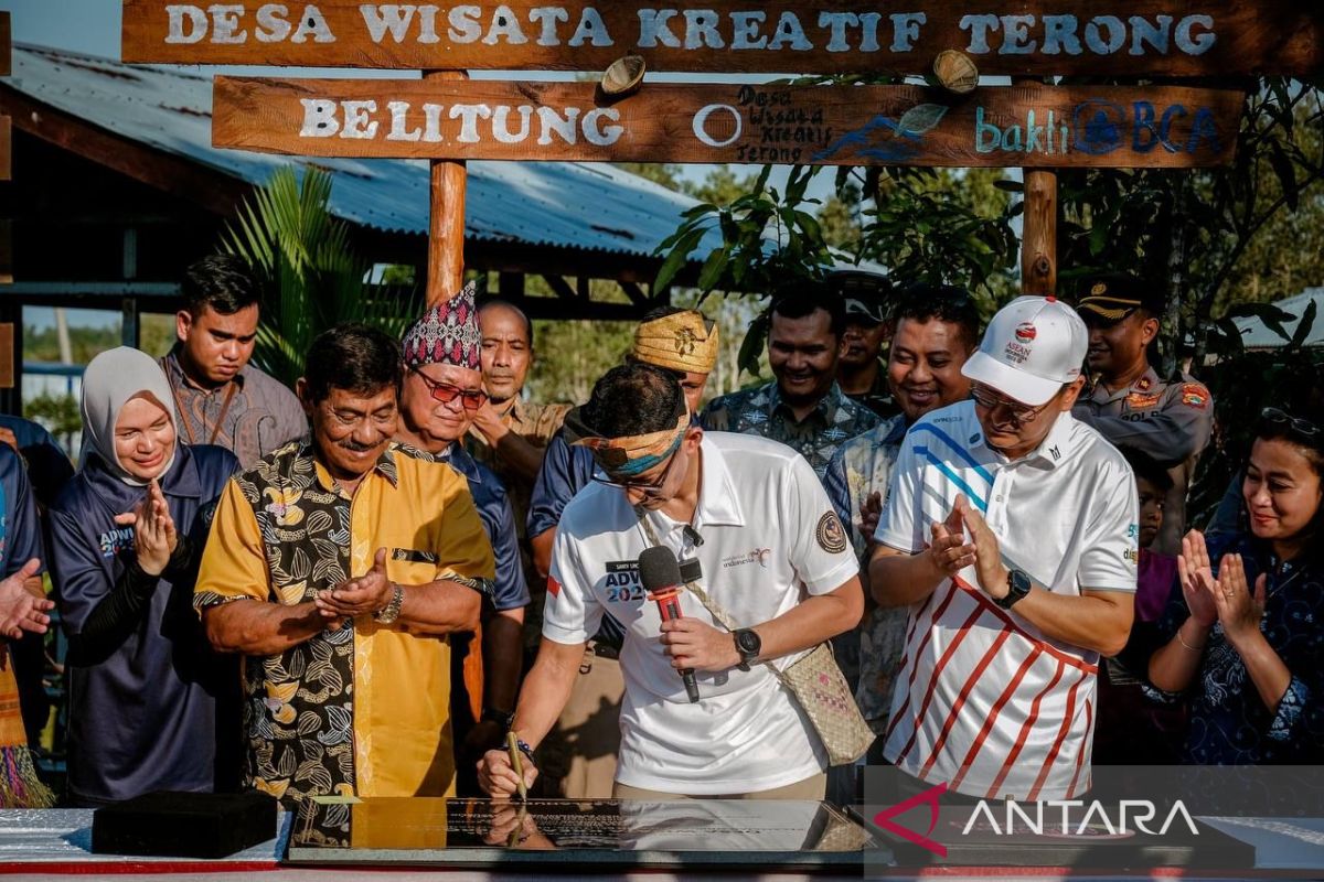 Bupati Belitung sambut baik rencana penerbangan internasional di Belitung