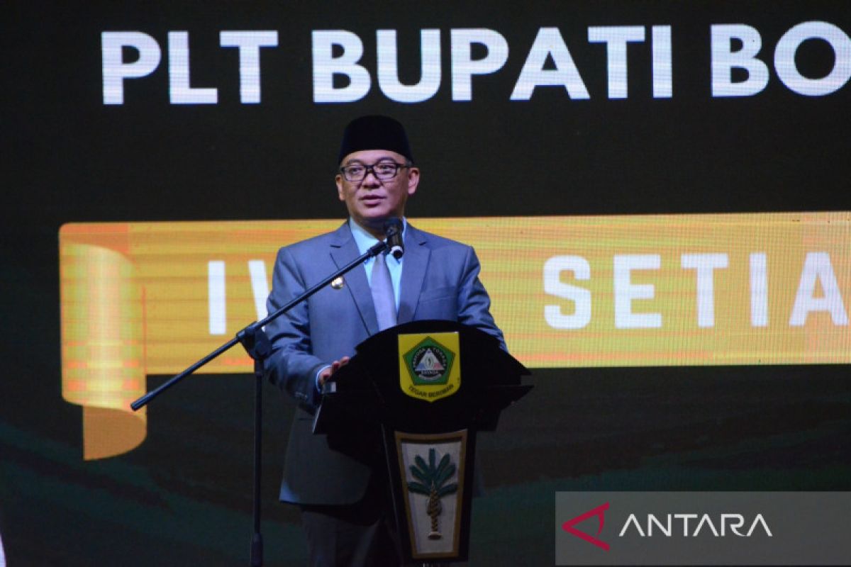 Plt Bupati Bogor beri penghargaan Tegar Beriman Award 2023