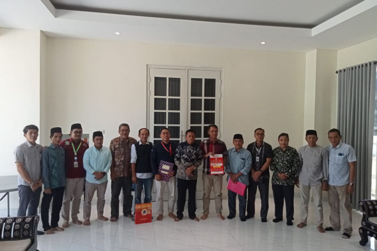 Tahfiz di Lombok Tengah peserta program beasiswa kedokteran ikuti bimbel