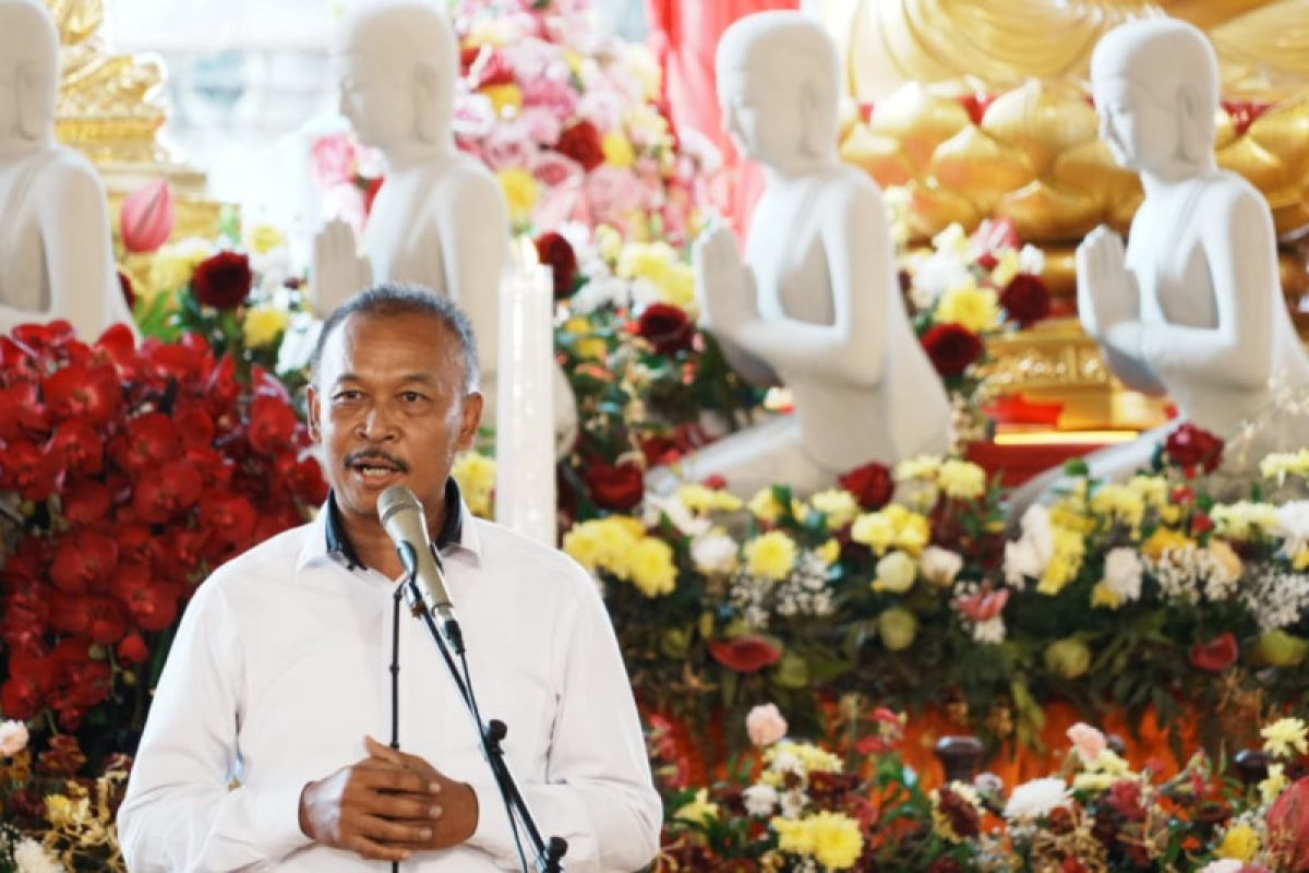 Pejabat Kementerian Agama ajak umat Buddha merawat kerukunan