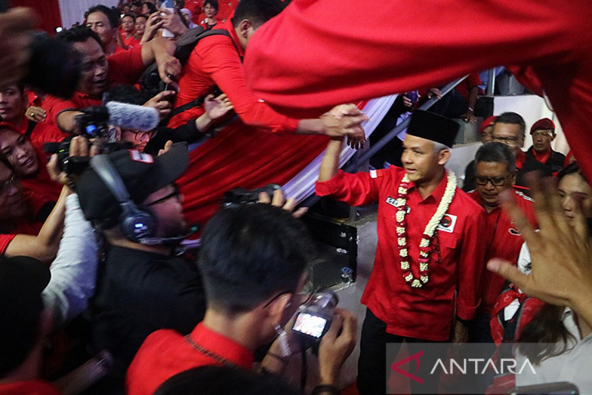 Ganjar tiba di Basket Hall Senayan hadiri Konsolidasi PDIP DKI