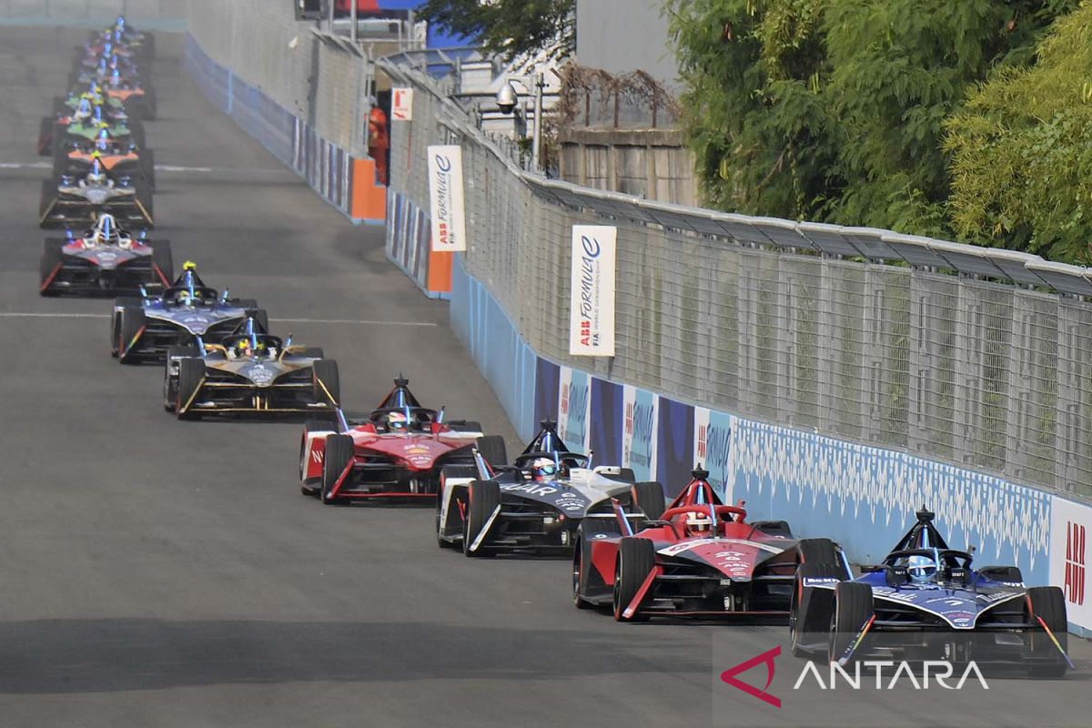 Jaden merancang livery spesial Formula E Portland