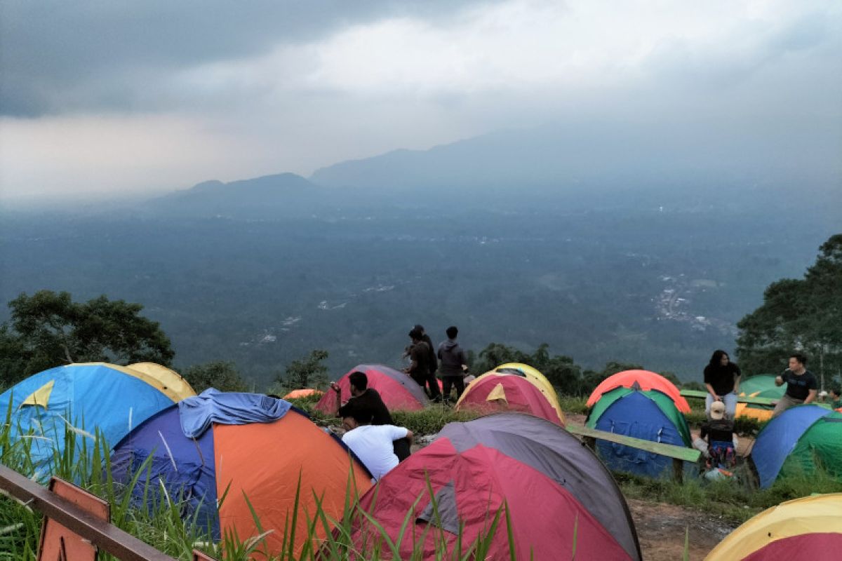 Wisata "negeri di atas awan" di Lampung