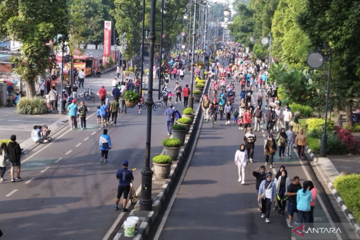 Warga Bandung padati HBKB Dago yang kembali dibuka pascapandemi