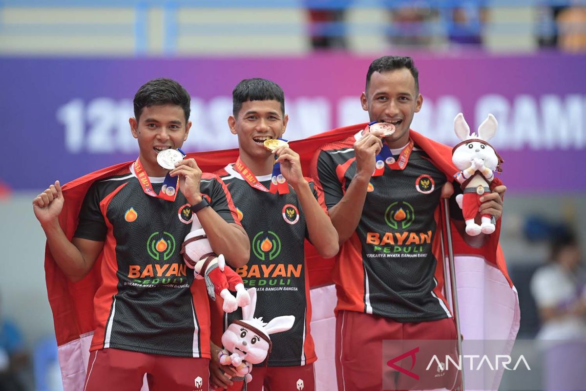 ASEAN Para Games 2023 - Perenang Indonesia sapu bersih medali 100 meter gaya bebas