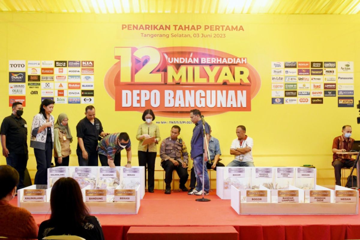 Depo Bangunan adakan undian berhadiah total Rp12 miliar