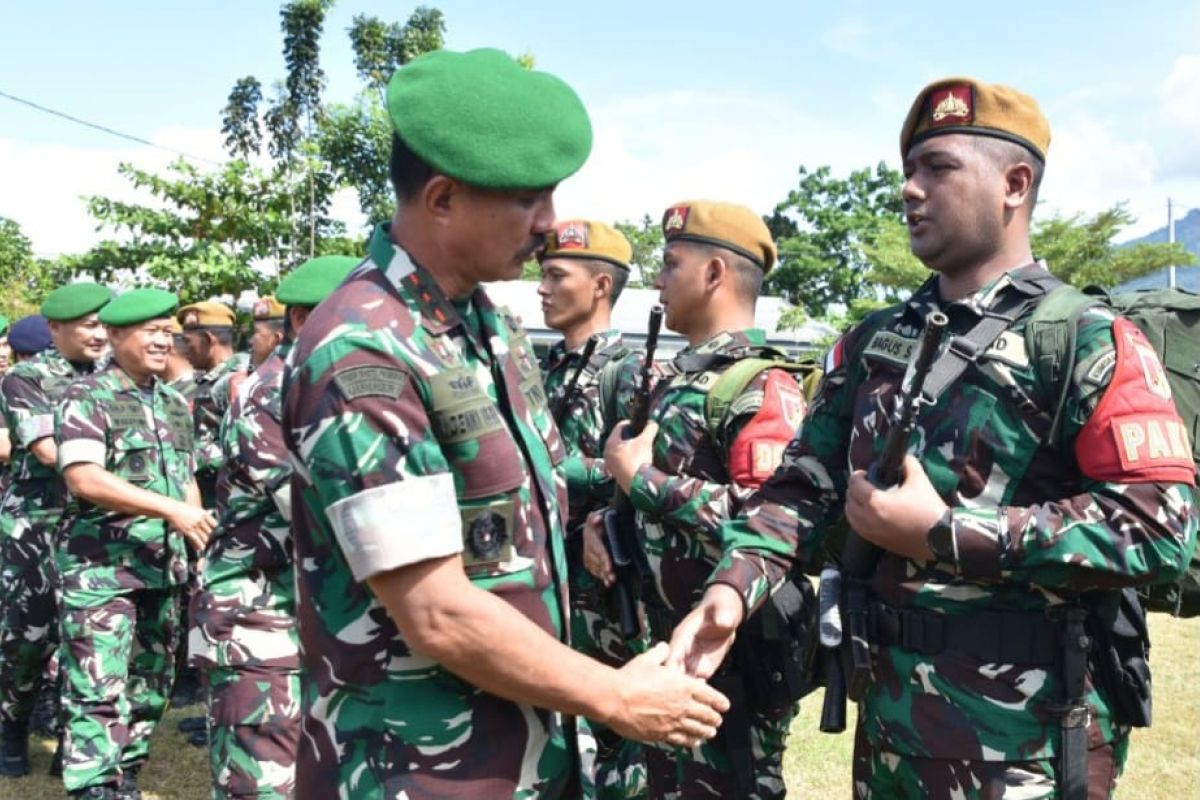 Pangdam  XIII/Merdeka sambut kedatangan Satgas Pamtas Yonarmed 19/105 Tarik Bogani