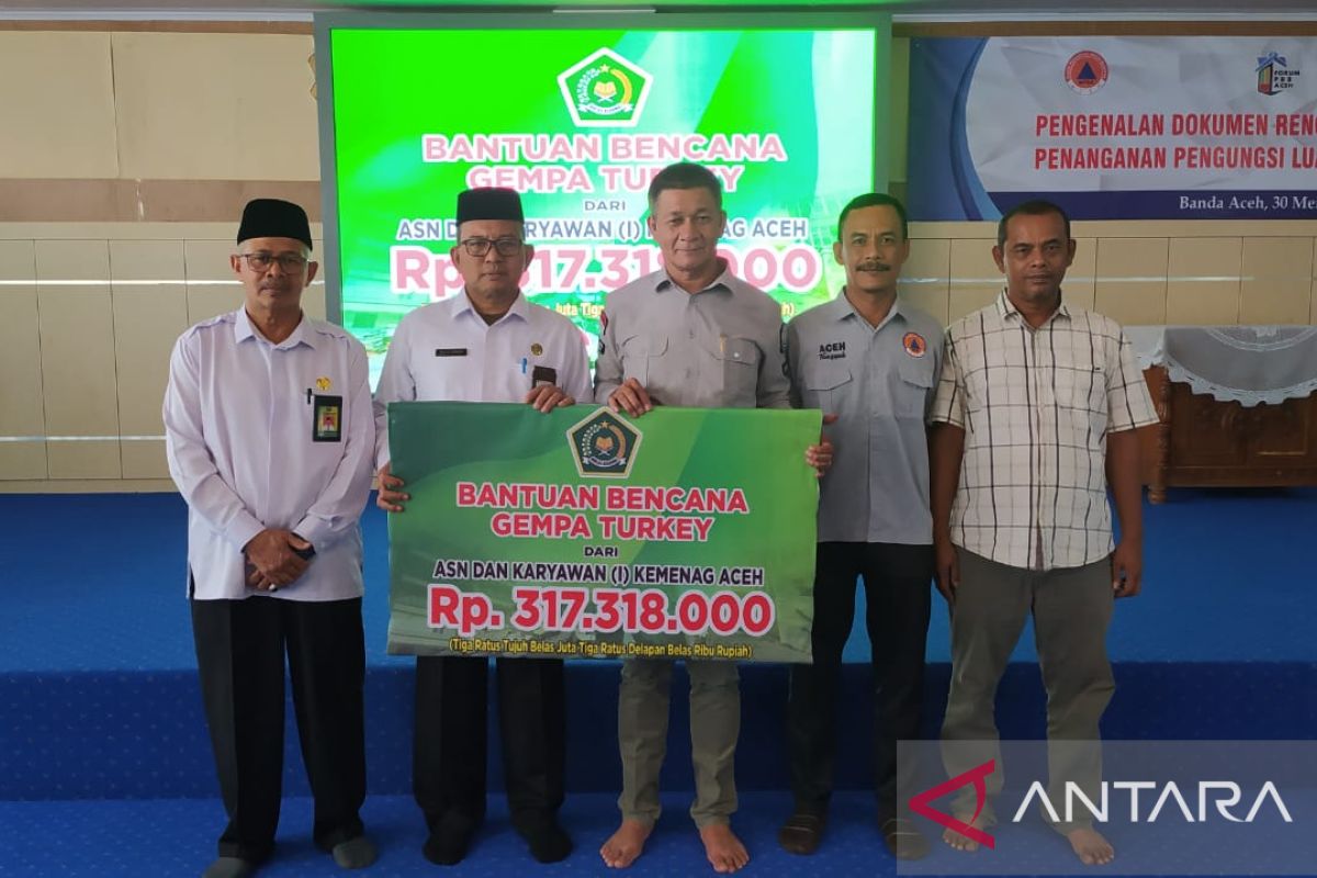 Kemenag Aceh salurkan donasi Rp317,3 juta untuk korban gempa Turki