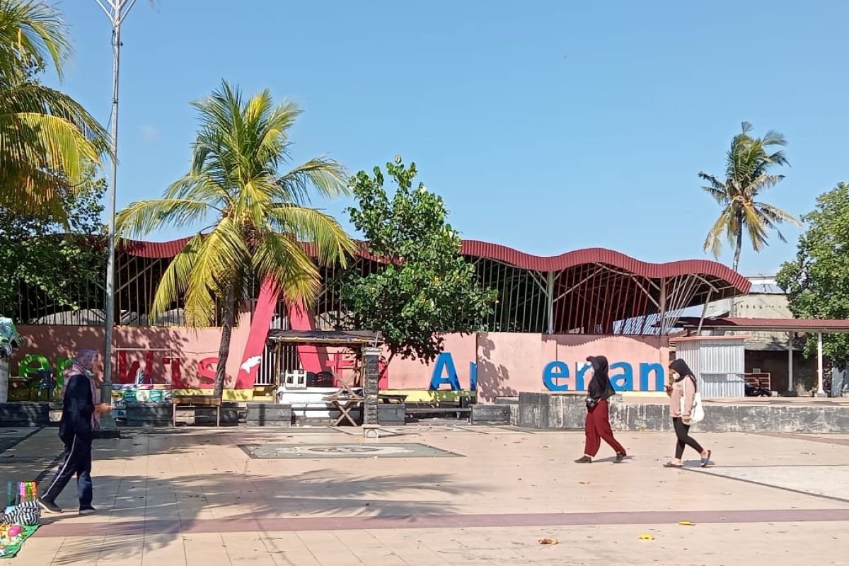 Dispar Mataram segera merenovasi lapak kuliner Pantai Ampenan
