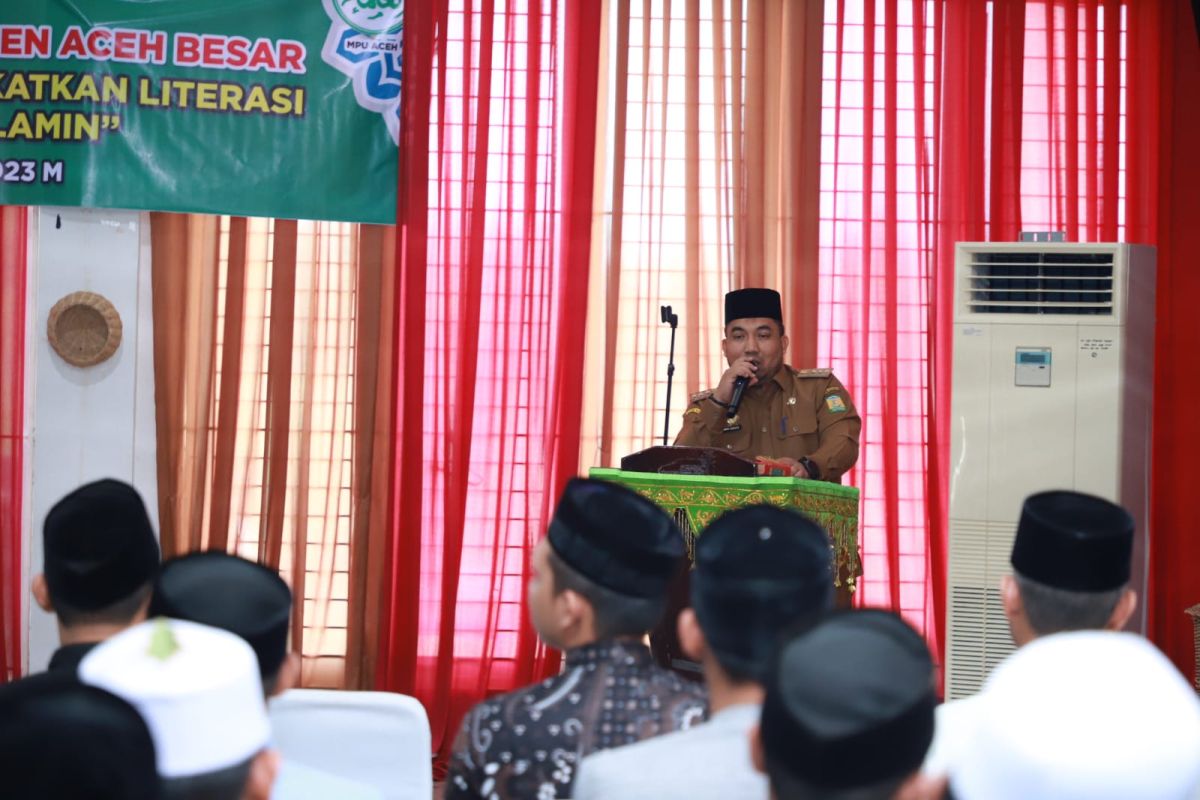 Pj. Bupati Aceh Besar ajak ulama bersinergi berantas riba