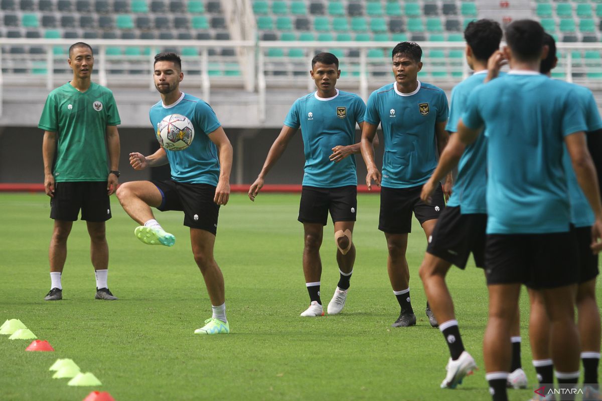 Jelang kontra Palestina, manajer prihatin pemain timnas telat gabung