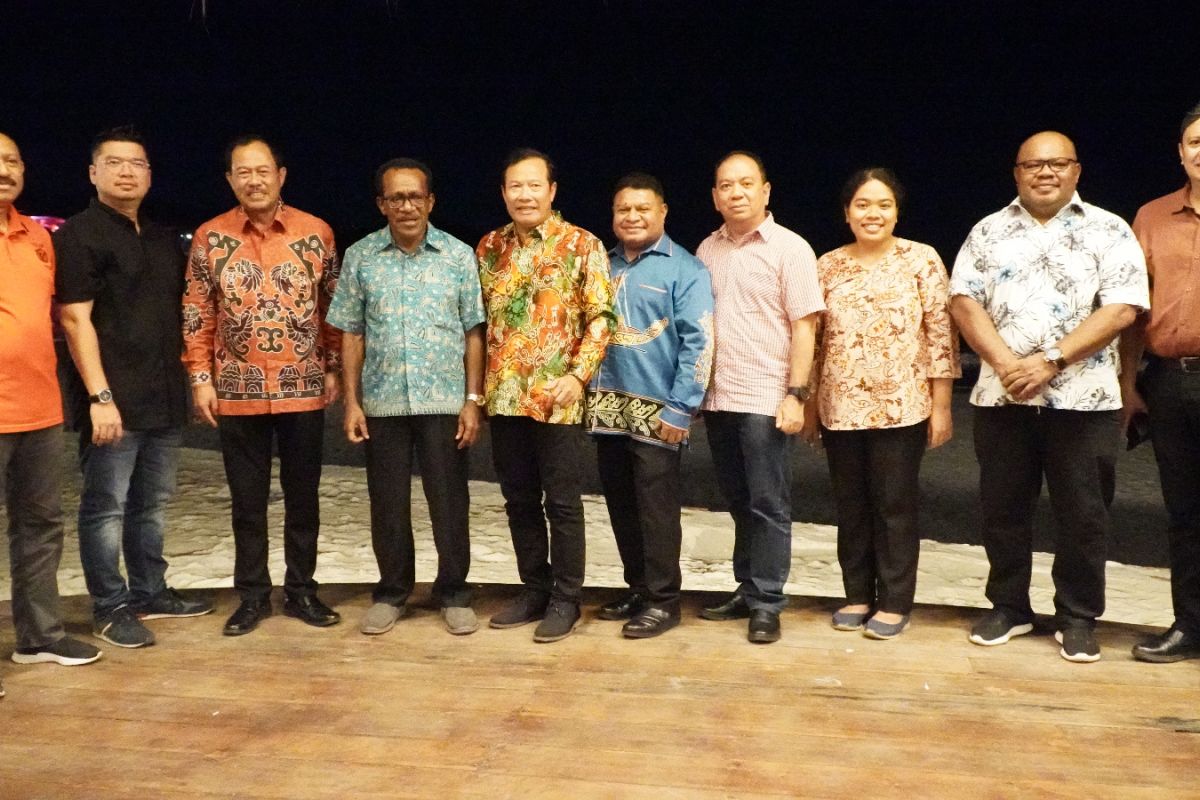 Jayapura city government sends eight doctors to study at Unpad