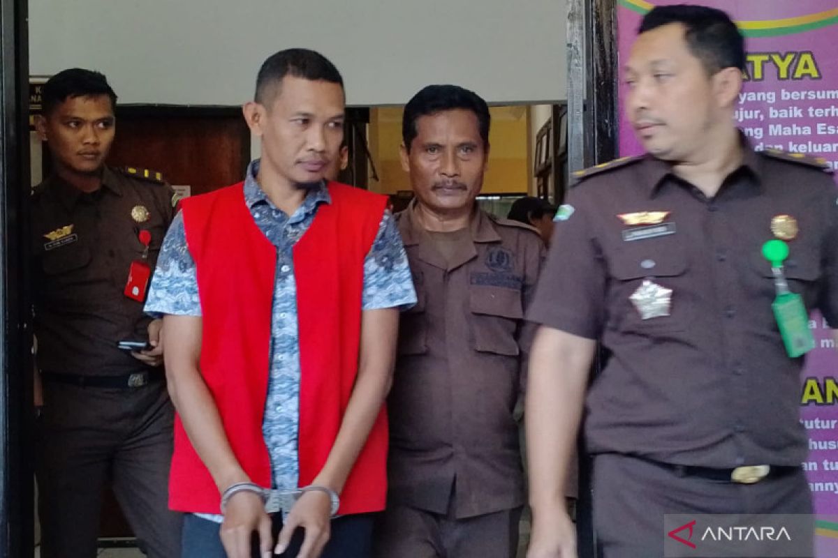 Mantan Bendahara Setwan Lombok Timur resmi ditahan