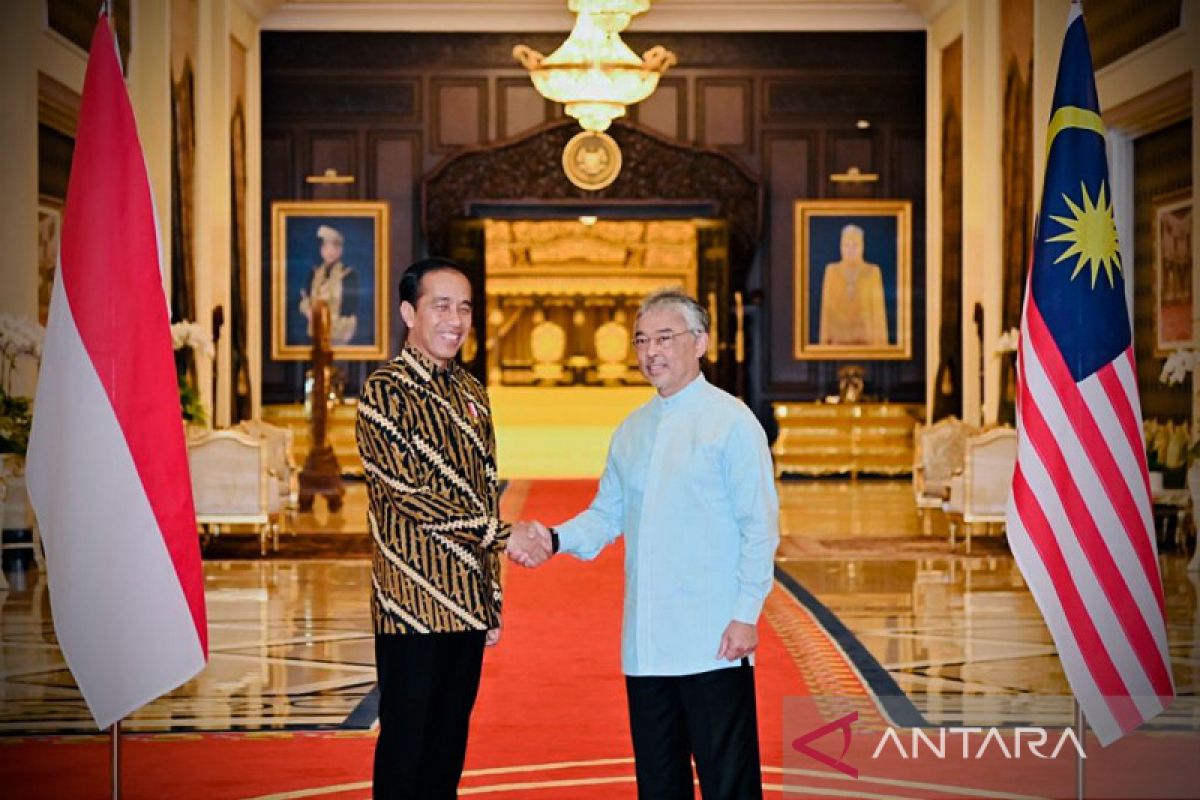 Presiden Jokowi tutup kunjungan kerja dengan temui Raja Malaysia