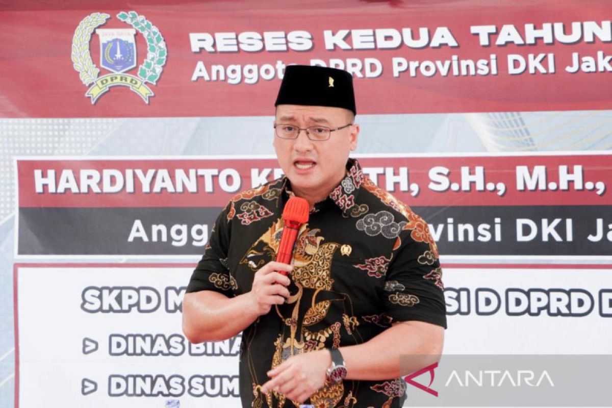 Legislator desak Pemprov DKI bayar upah PJLP dan guru honor sesuai UMP