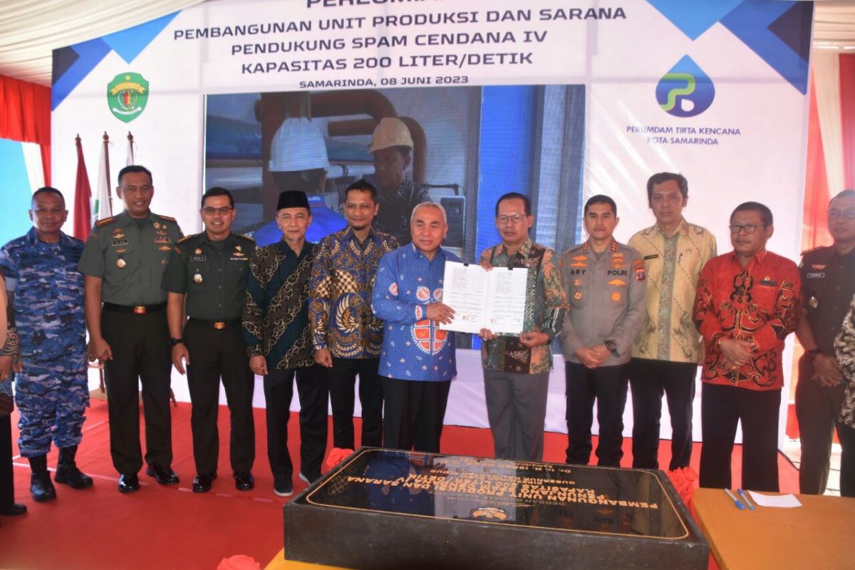Gubernur Kaltim resmikan pembangunan produksi SPAM Cendana IV Samarinda