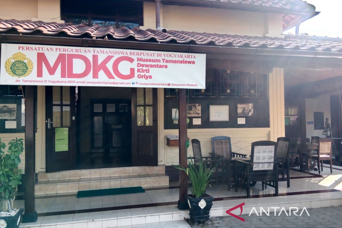 Museum Dewantara tunggu kajian BPK perbaiki kursi Ki Hadjar