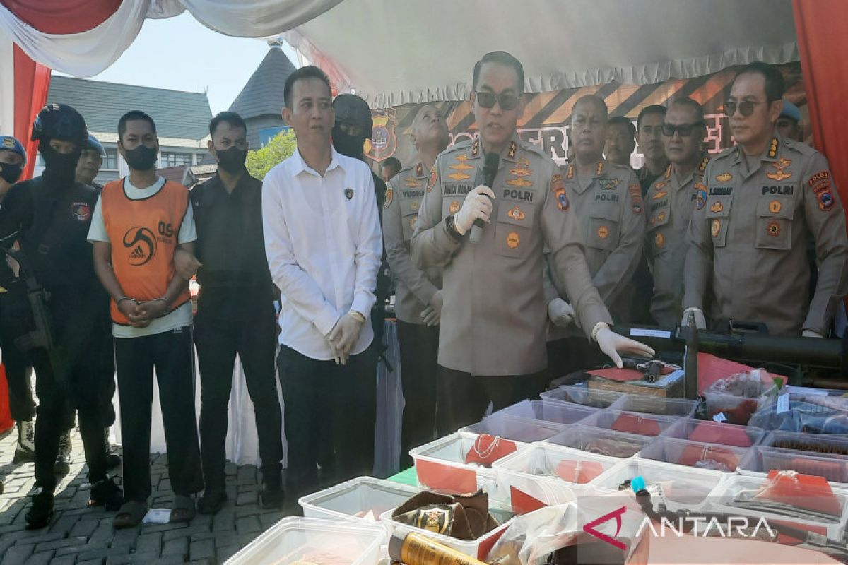 Tersangka kepemilikan senpi di Kalsel di hukum mati