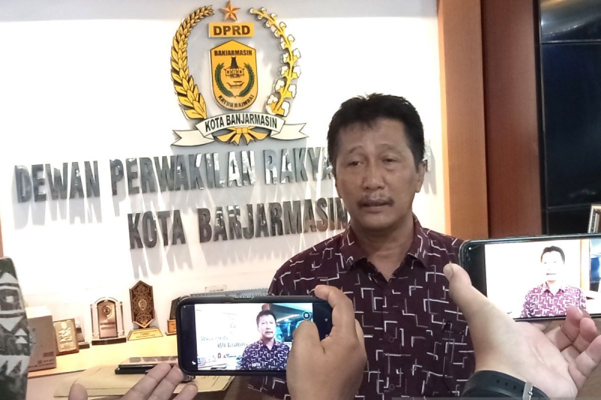 DPRD Banjarmasin meminta perketat pengawasan hewan kurban dari luar Kalimantan