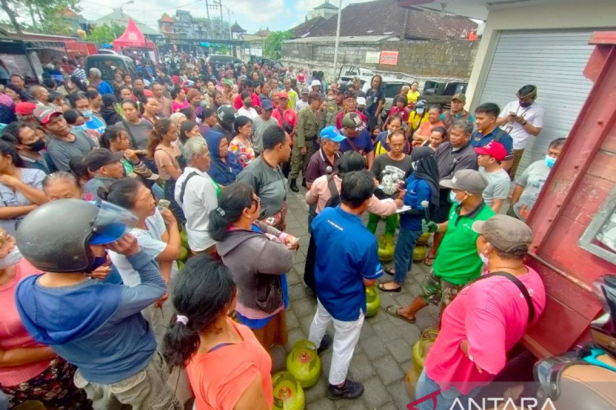 Pemkot Denpasar targetkan masalah kelangkaan elpiji teratasi dalam sepekan