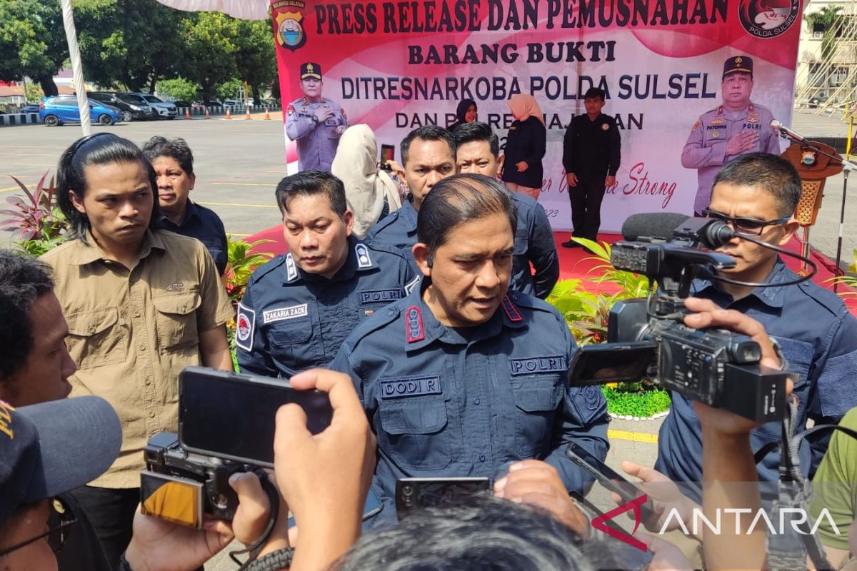 Ditresnarkoba Polda Sulawesi Selatan sebut ada bunker narkoba di kampus