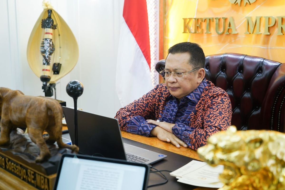 Kementerian ESDM diminta tekan biaya konversi motor listrik