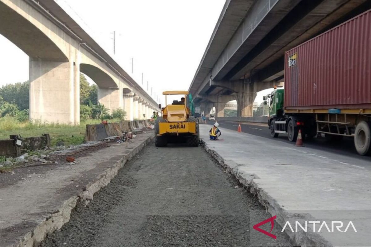 Jasamarga Transjawa perbaiki tiga titik Jalan Tol Jakarta-Cikampek