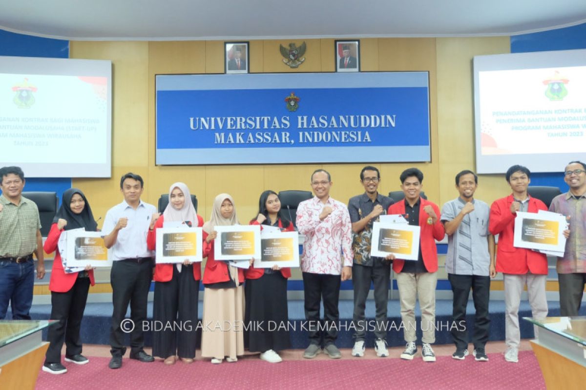 Unhas teken kontrak bantuan modal usaha bagi 554 Mahasiswa PMW