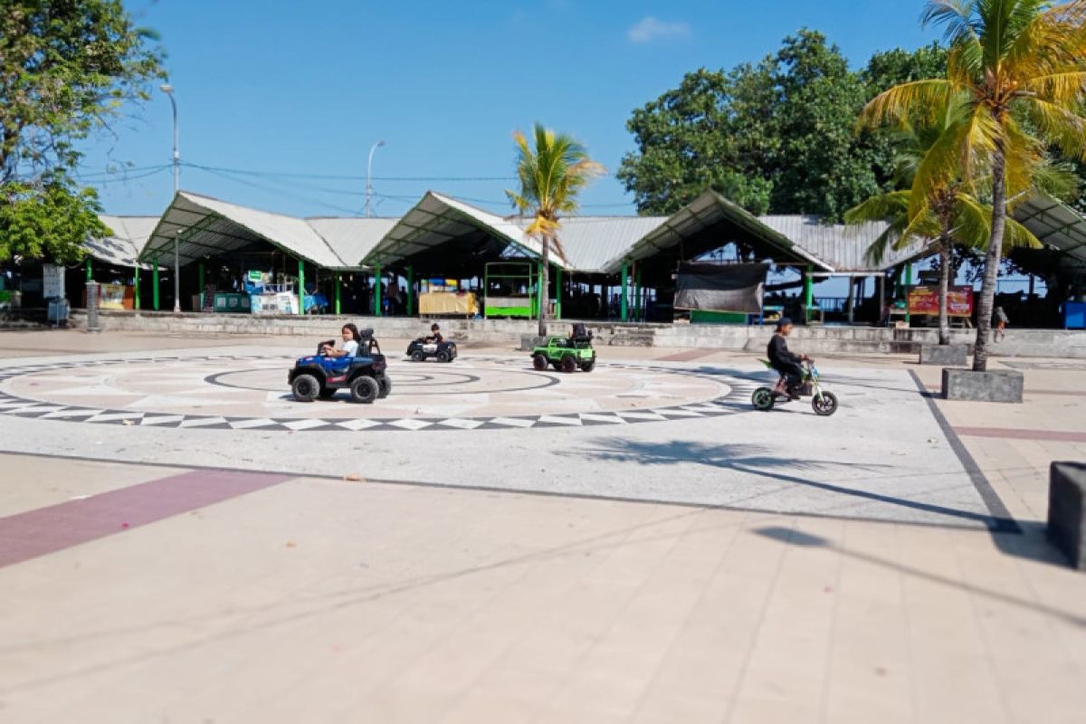 Pemkot mataram bentuk Pokdarwis Pantai Ampenan