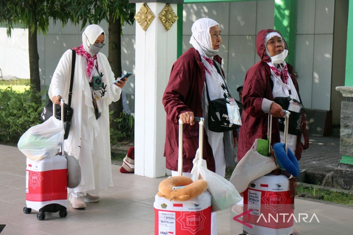 Calon haji Embarkasi Solo meninggal di Tanah Suci jadi delapan orang