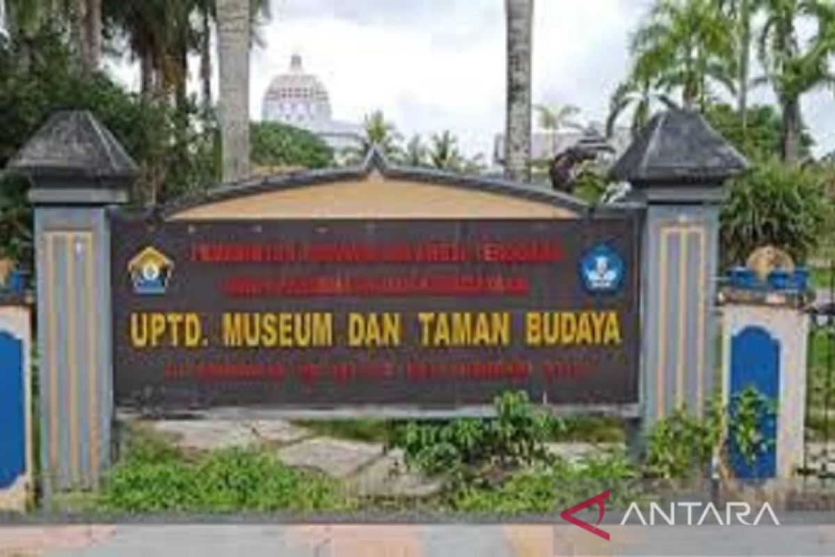 Museum Sultra sosialisasikan keberadaan dan fungsi kepada guru dan siswa di Bombana