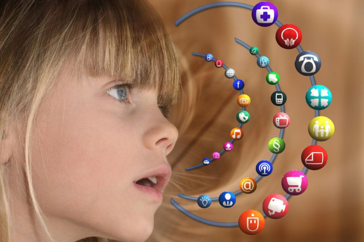 Kenali dampak media sosial terhadap anak dan remaja