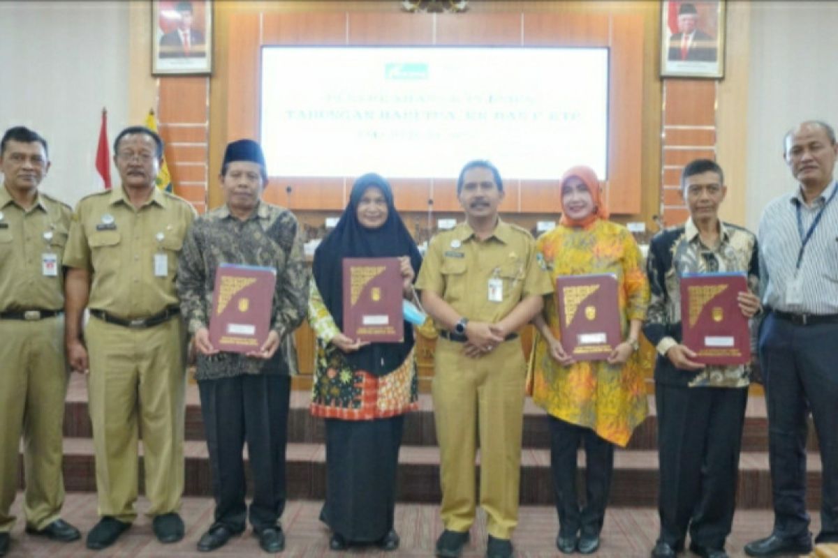 Pensiunan PNS Pemkab Jepara puji layanan prima Bank Jateng