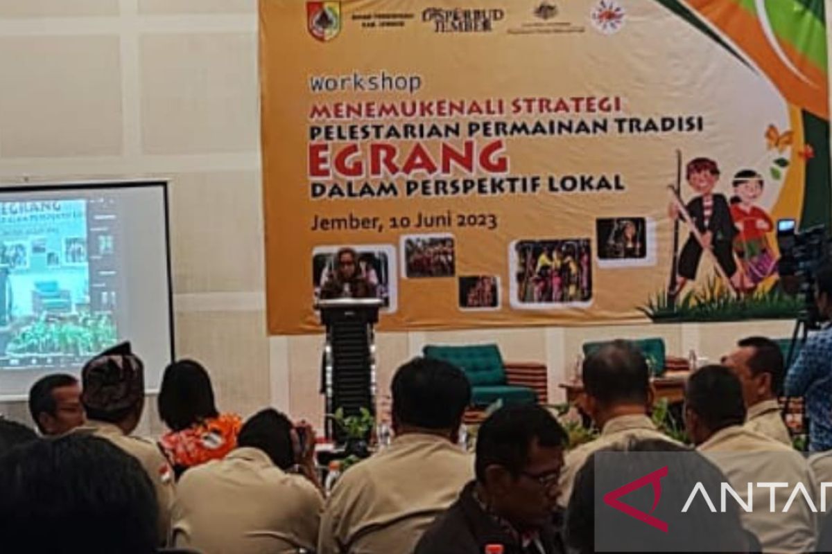 Tanoker ajak lembaga pendidikan lestarikan permainan egrang