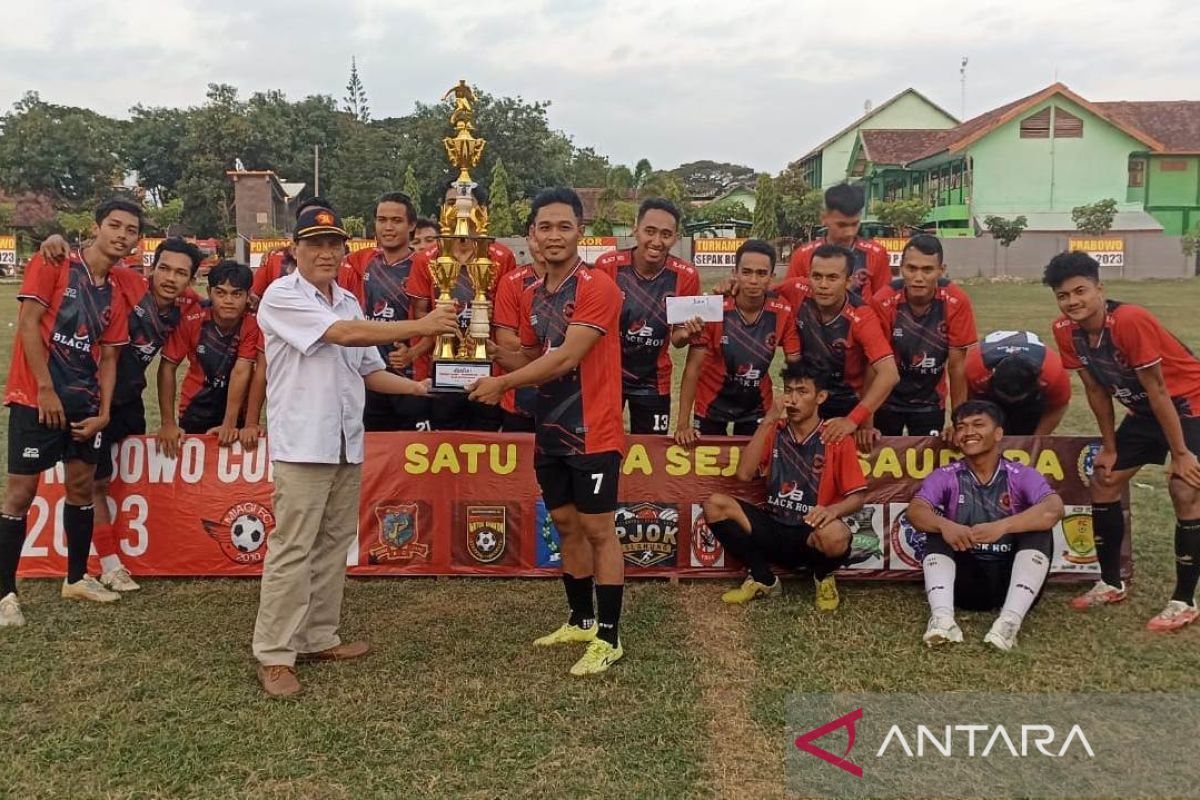 Tim sepak bola Ngawi FC rebut Piala Prabowo