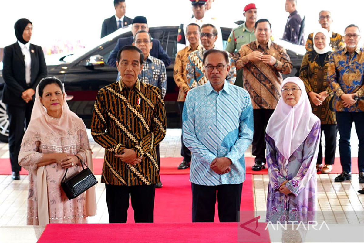 Menaker dampingi Presiden Jokowi ke Malaysia bahas perlindungan PMI