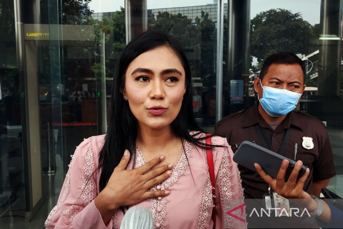 Hukum sepekan, Brigita Manohara diperiksa KPK hingga 123 PMI ilegal