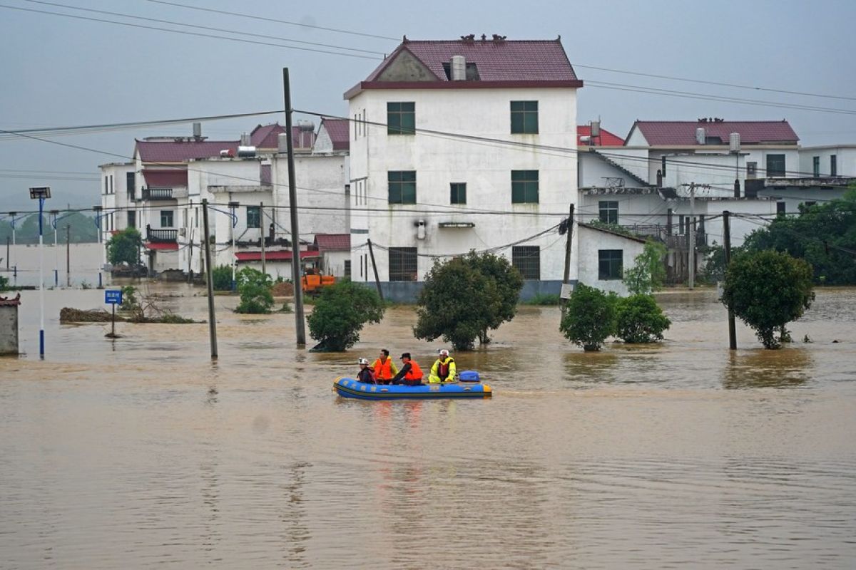 China janji tingkatkan pengendalian banjir dan upaya bantuan bencana