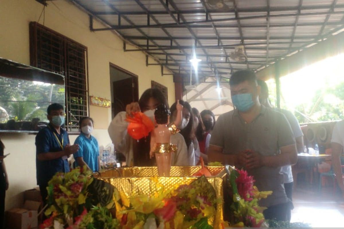 Mahasiswa Buddhis di Medan  rayakan Tri Suci Waisak