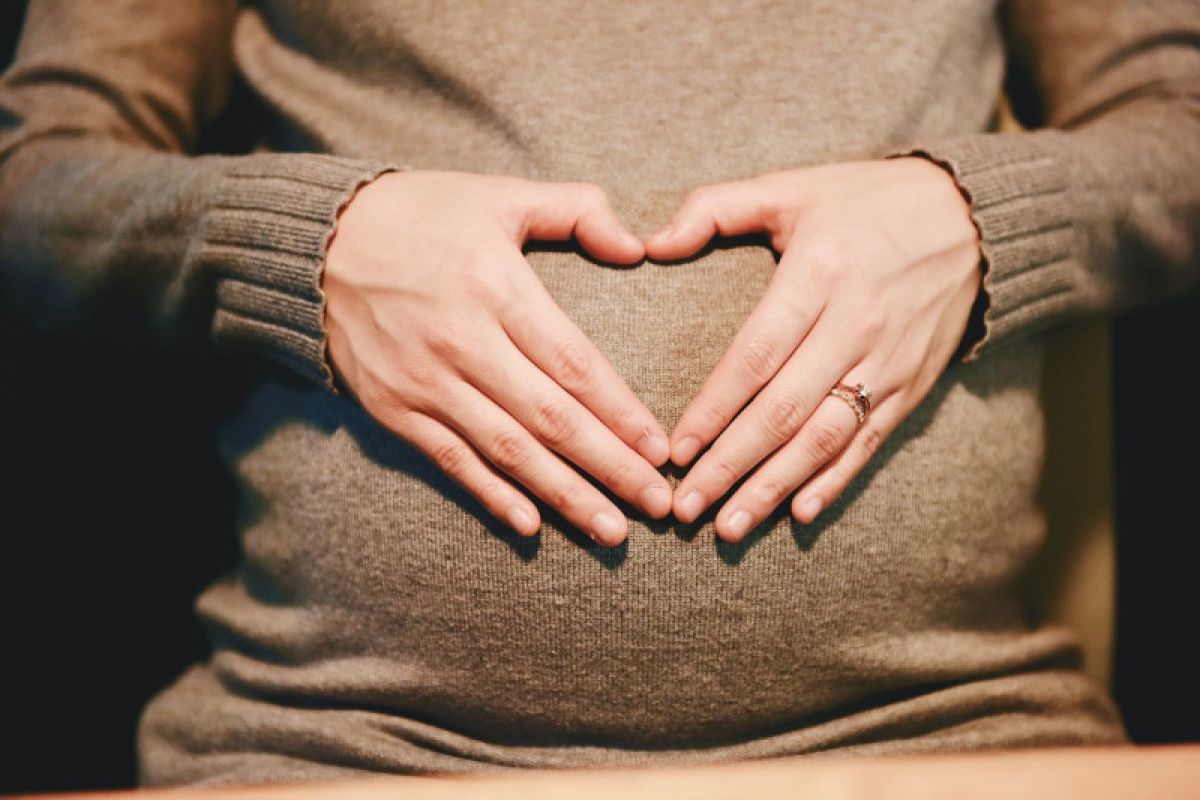 Dokter: Ibu hamil risiko tinggi disarankan skrining NIPT