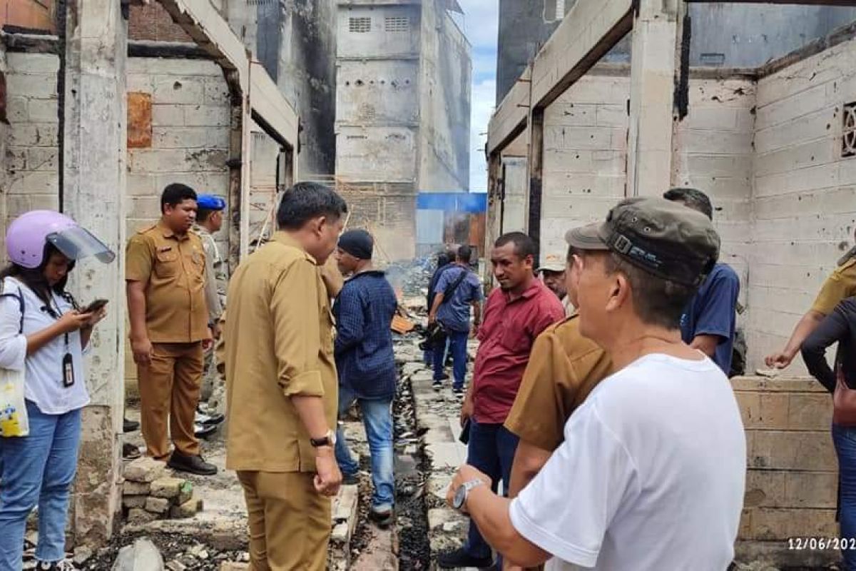 Pemkot Ambon izinkan korban kebakaran tempati lokasi  Pasar Gambus