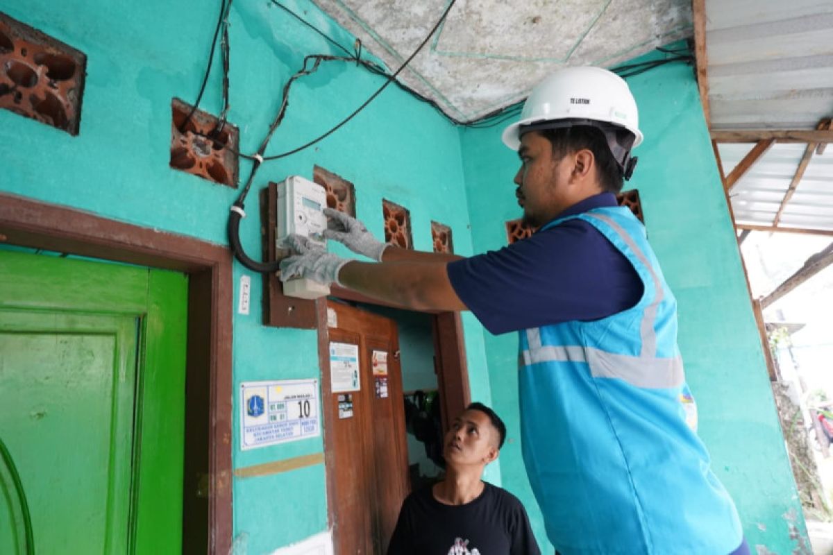 PLN sasar 105.404 pelanggan di Makassar gunakan "smart meter"