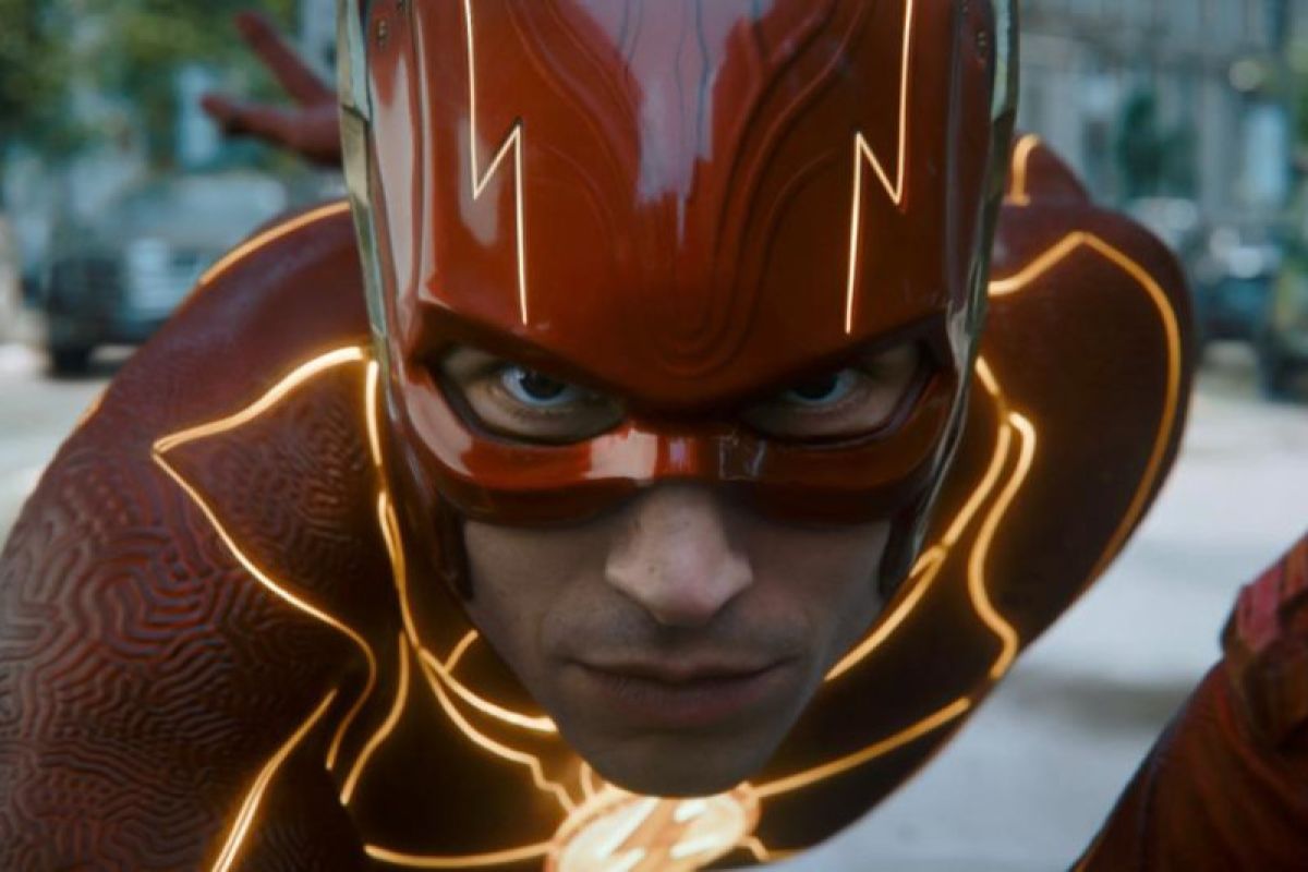 Ezra Miller hadirkan dualitas menarik dalam film "The Flash"