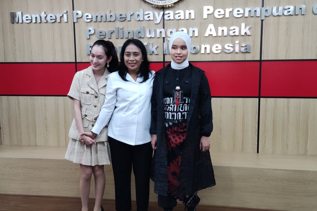 Hope Indonesian singer Ariani can inspire others: Minister