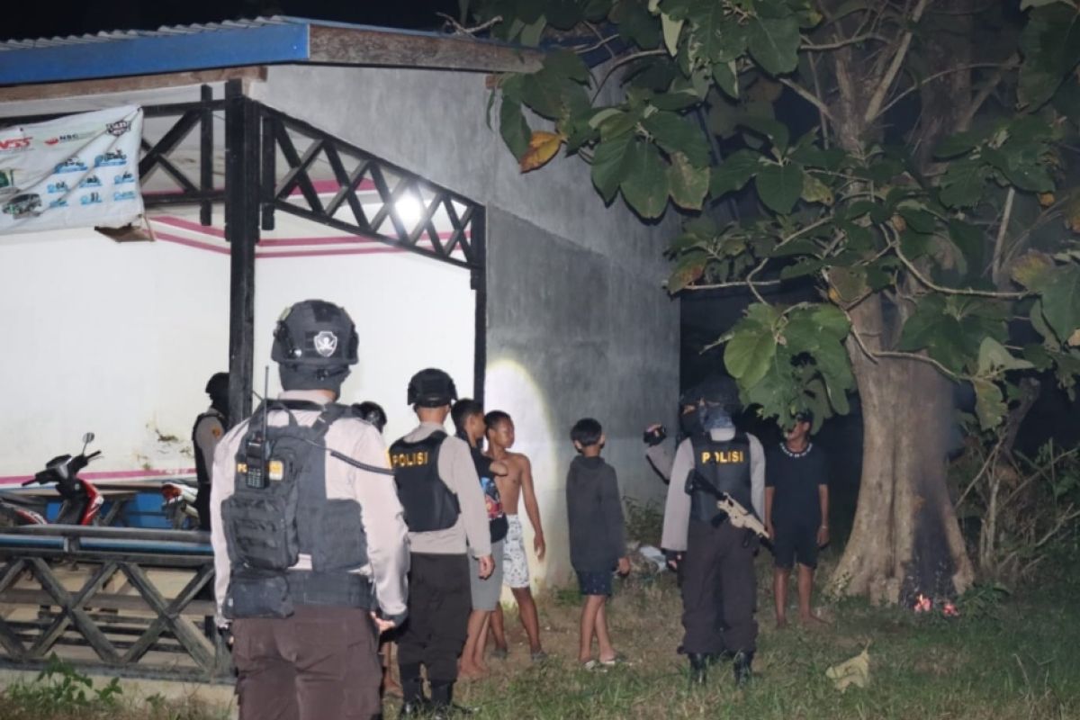 Polres Melawi turunkan Tim URC cegah gangguan kamtibmas