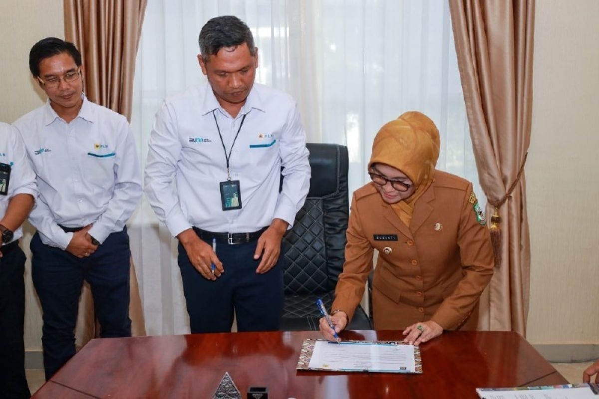 Pemkot Pematang Siantar dan PLN sepakati kerja sama kelistrikan