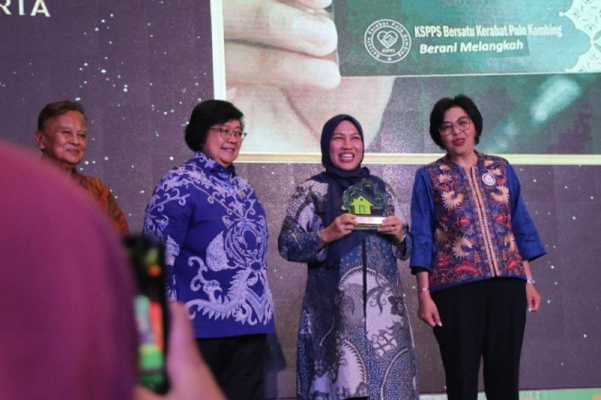 KLHK nobatkan Bank Sampah Gunung Emas jadi bank sampah terbaik 2023